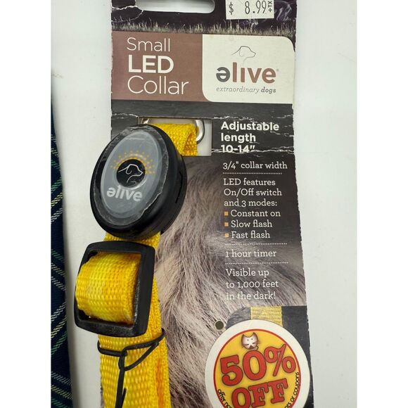 Dog Bandana and light up dog collar - Picture 3 of 6